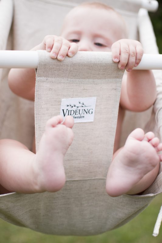 A christening gift made of wood and linen
